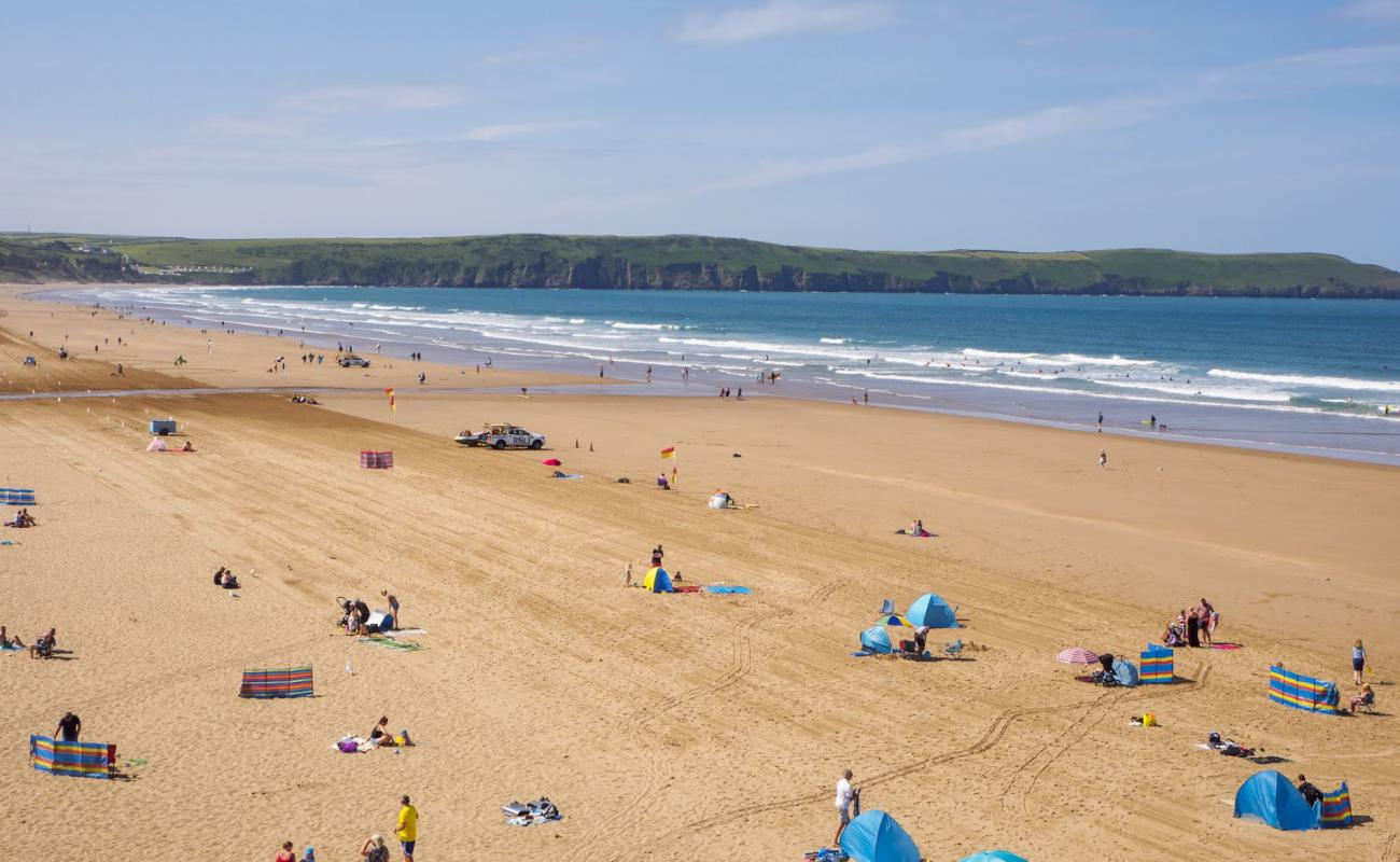 Фото Woolacombe beach с светлый песок поверхностью