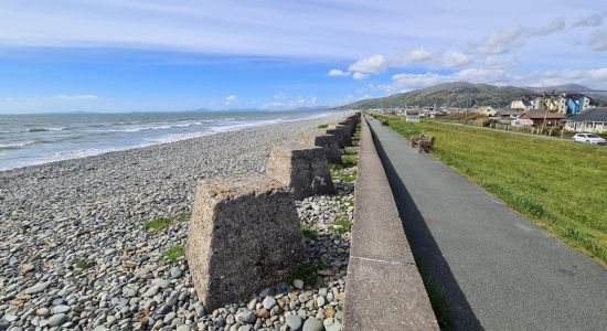 Fairbourne beach