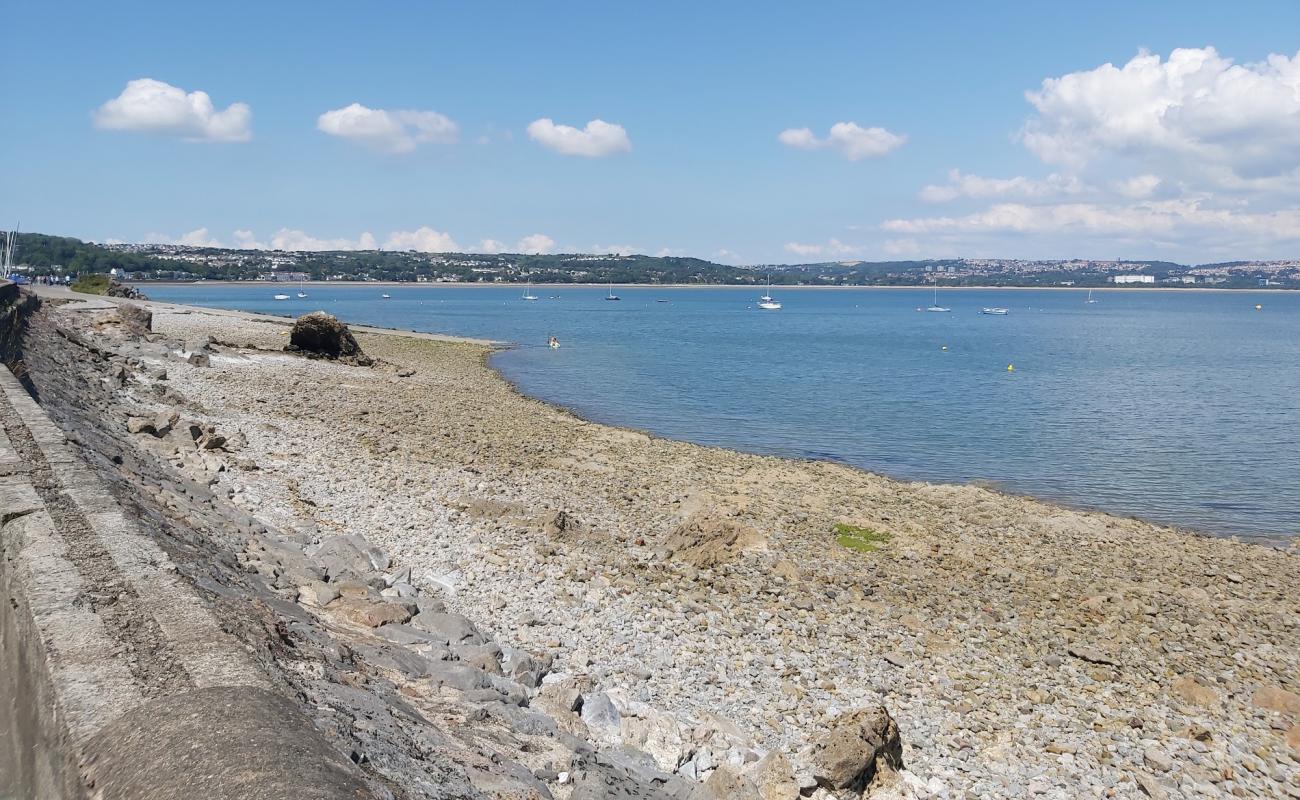 Фото Mumbles beach с песок с камнями поверхностью