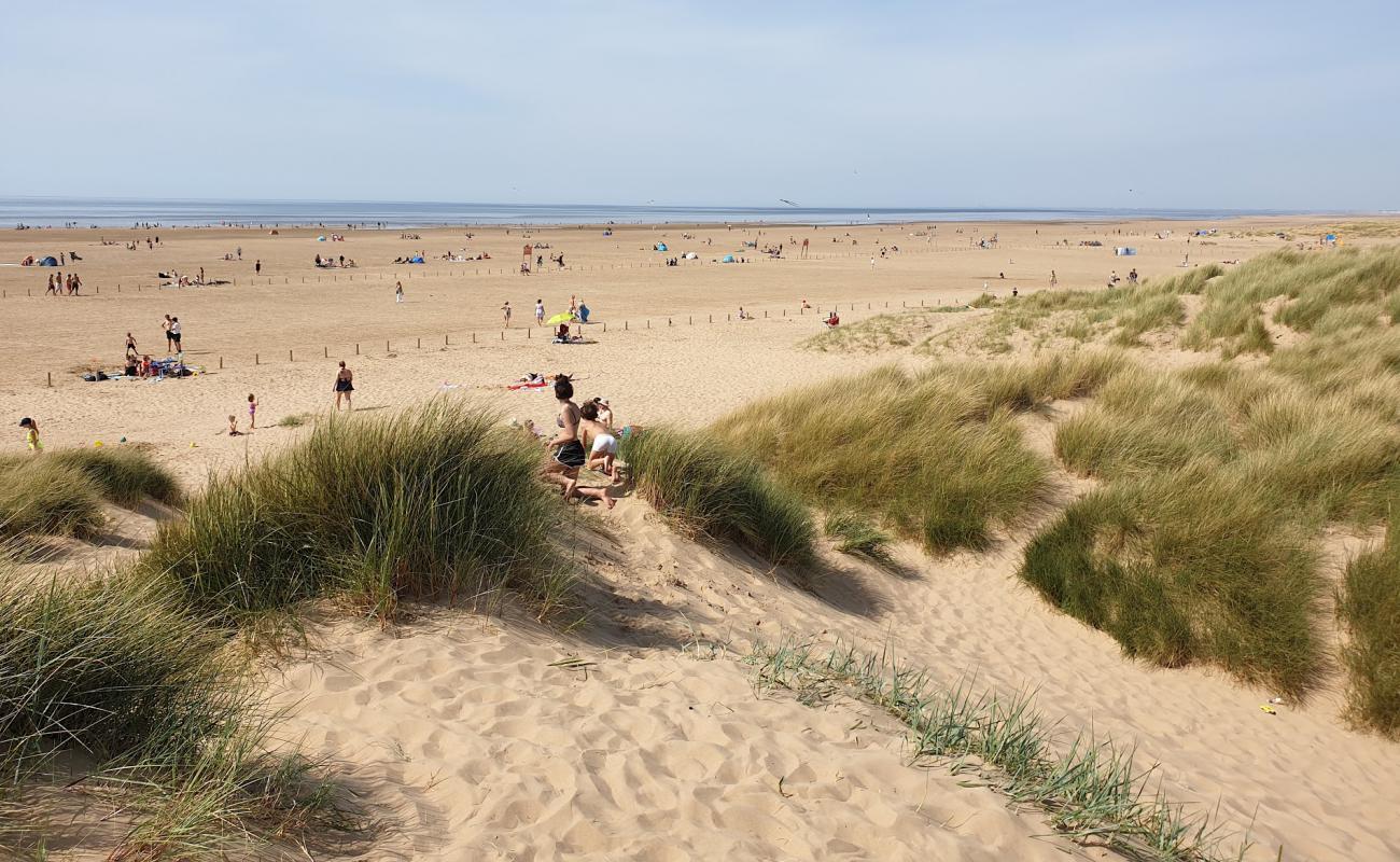 Фото Ainsdale beach с светлый песок поверхностью