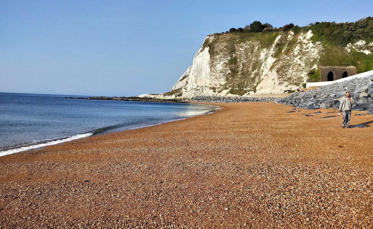 Фото Shakespeare Beach с белая чистая галька поверхностью