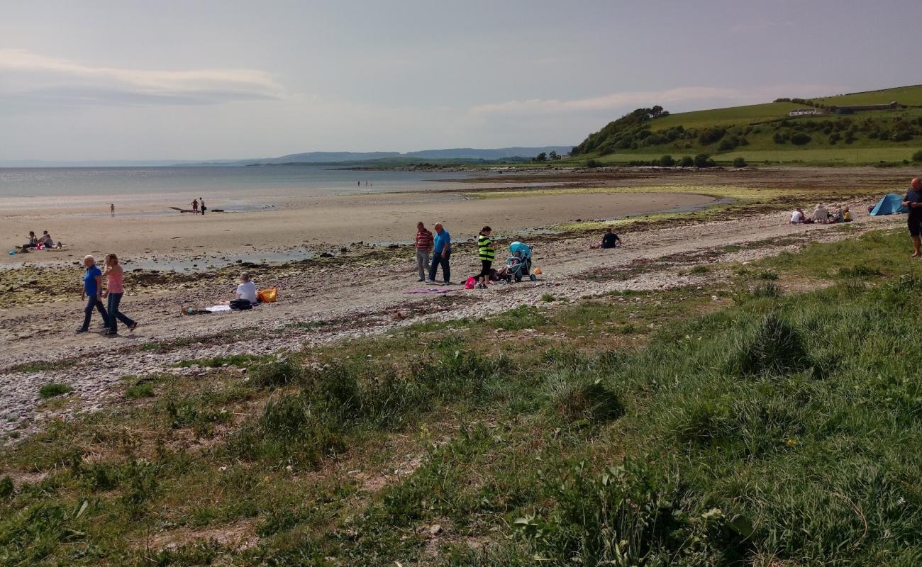 Фото Ettrick Bay Beach с песок с галькой поверхностью