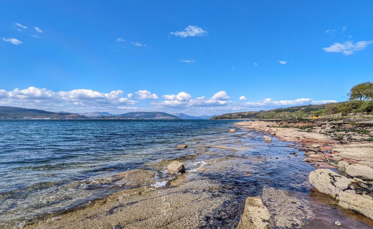 Фото Inverkip Bay Beach с камни поверхностью