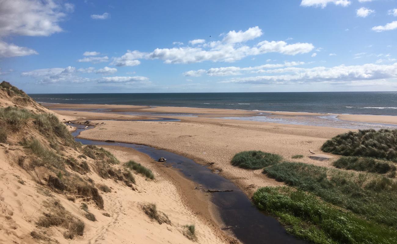 Фото Balmedie Beach с светлый песок поверхностью