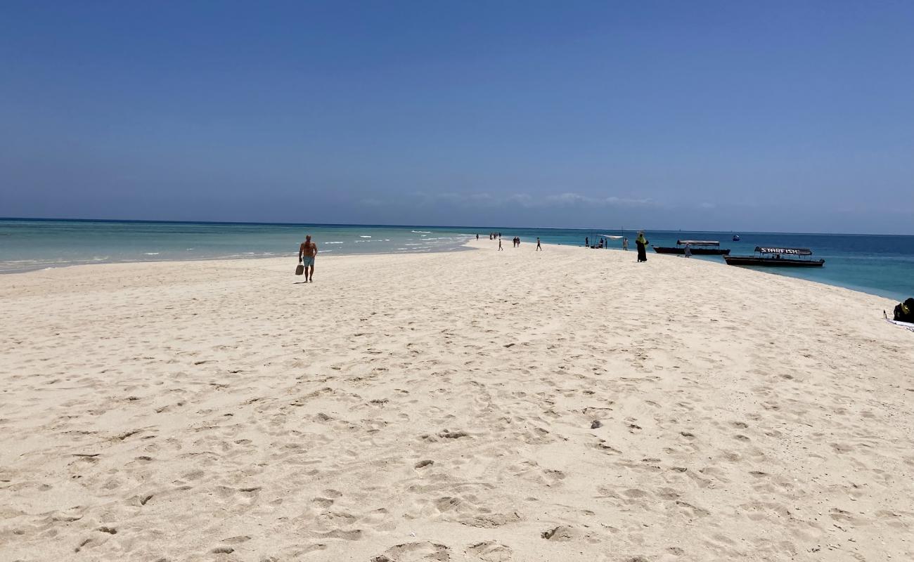 Фото Nakupenda Beach с золотистый песок поверхностью