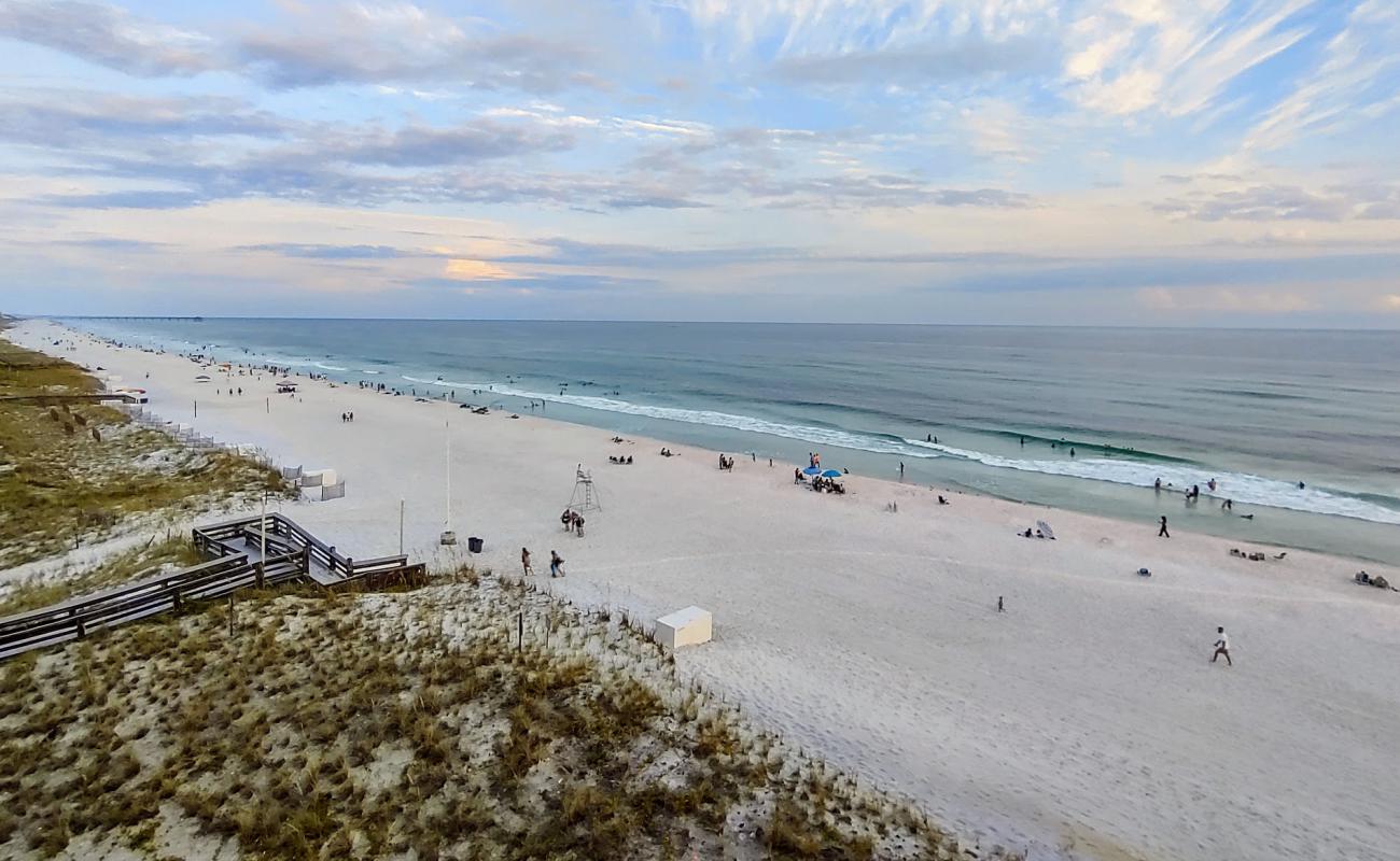 Фото Okaloosa Island Beach с белый чистый песок поверхностью