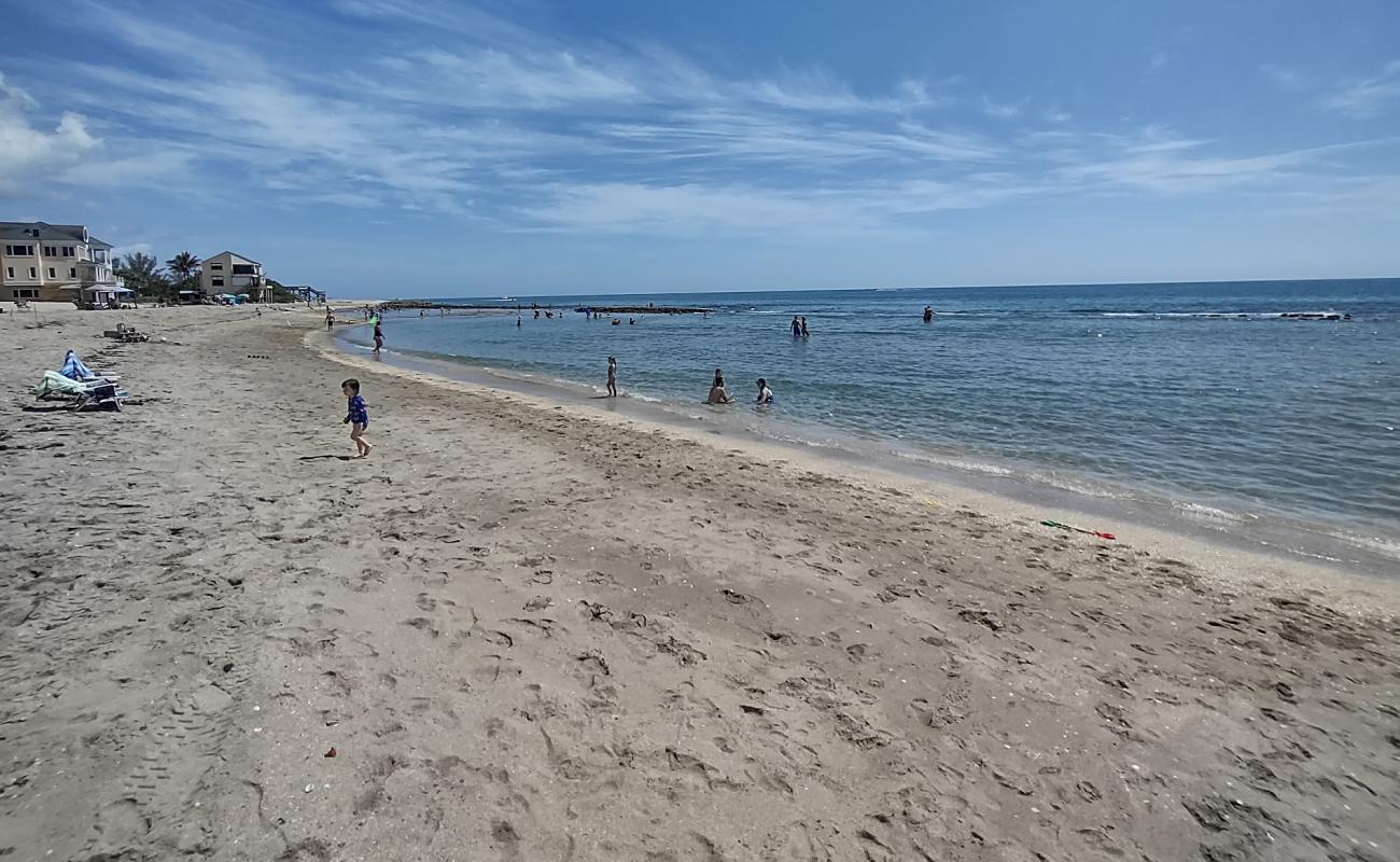 Фото Bathtub beach с золотой ракушечник поверхностью