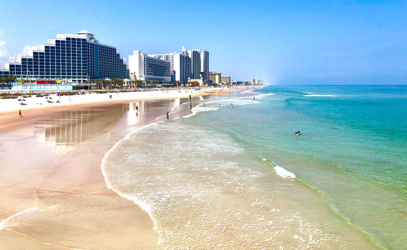 Фото Daytona beach с золотистый песок поверхностью