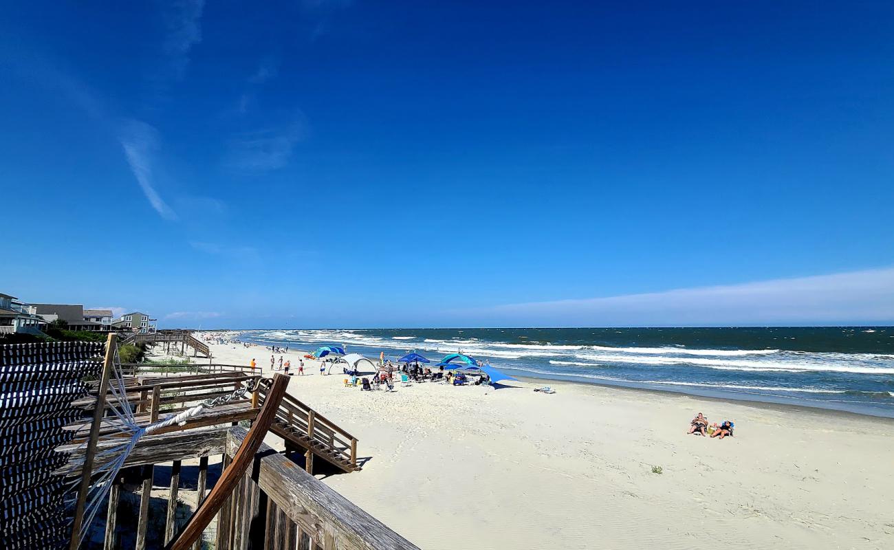 Фото Pawley's Island beach II с светлый песок поверхностью