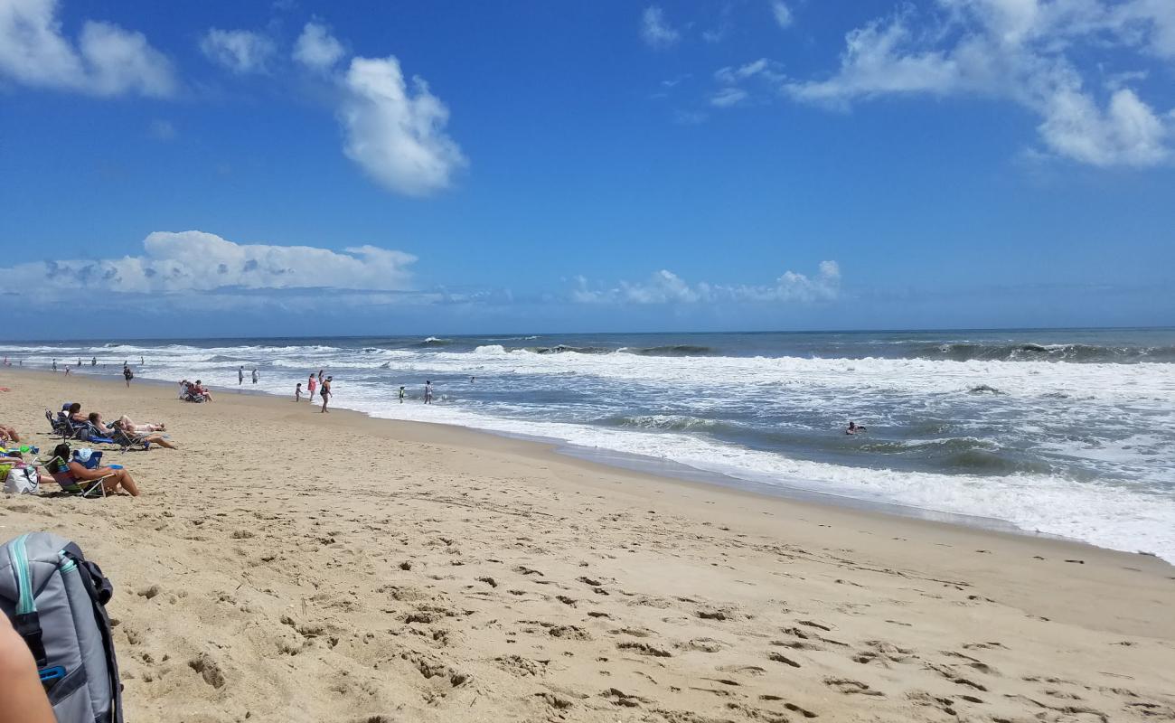 Фото Rodanthe beach II с золотистый песок поверхностью