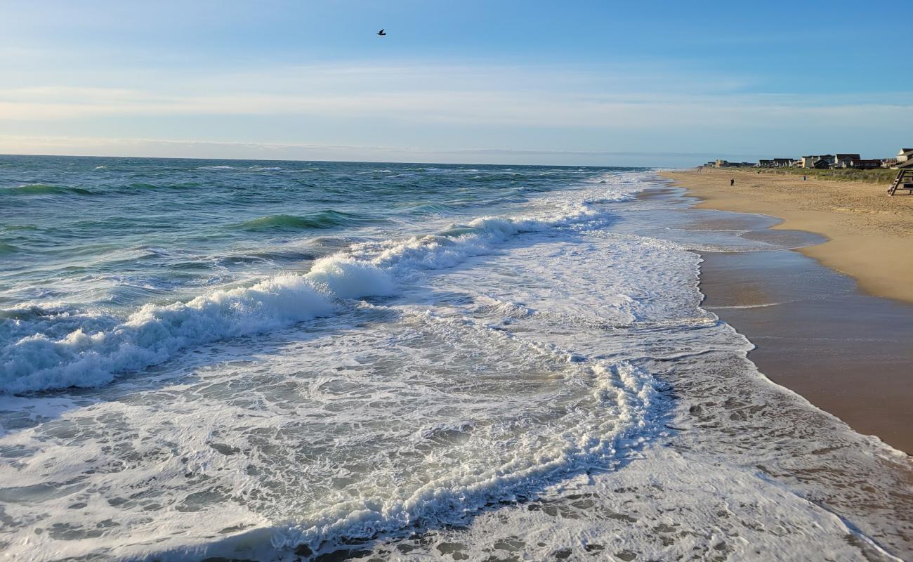 Фото Avalon Pier beach с светлый песок поверхностью