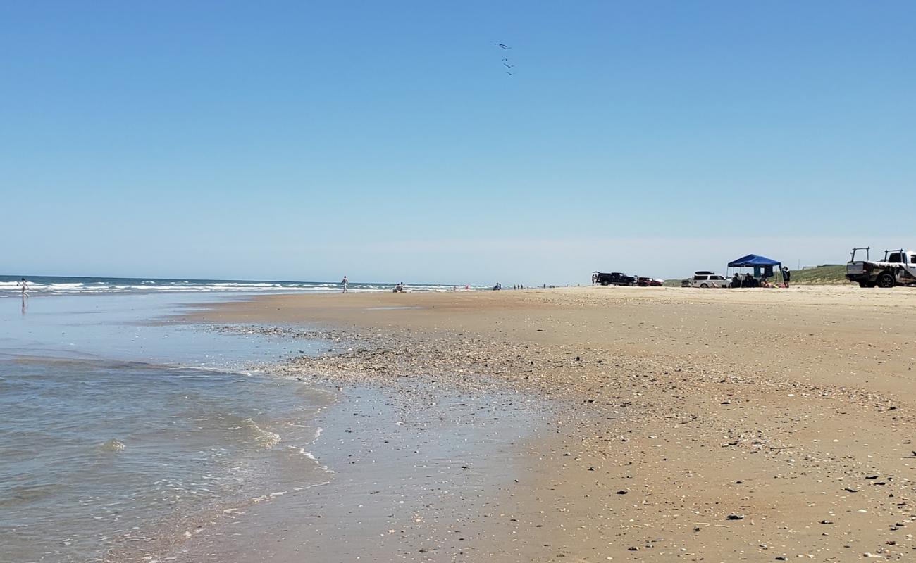 Фото Carova beach с светлый песок поверхностью