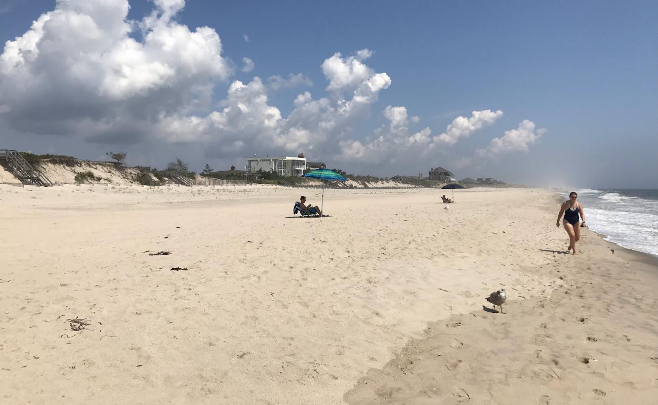 Фото Flying Point Beach с светлый песок поверхностью