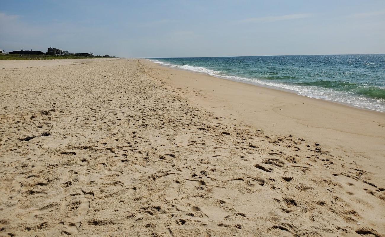 Фото Ocean Road Beach с светлый песок поверхностью