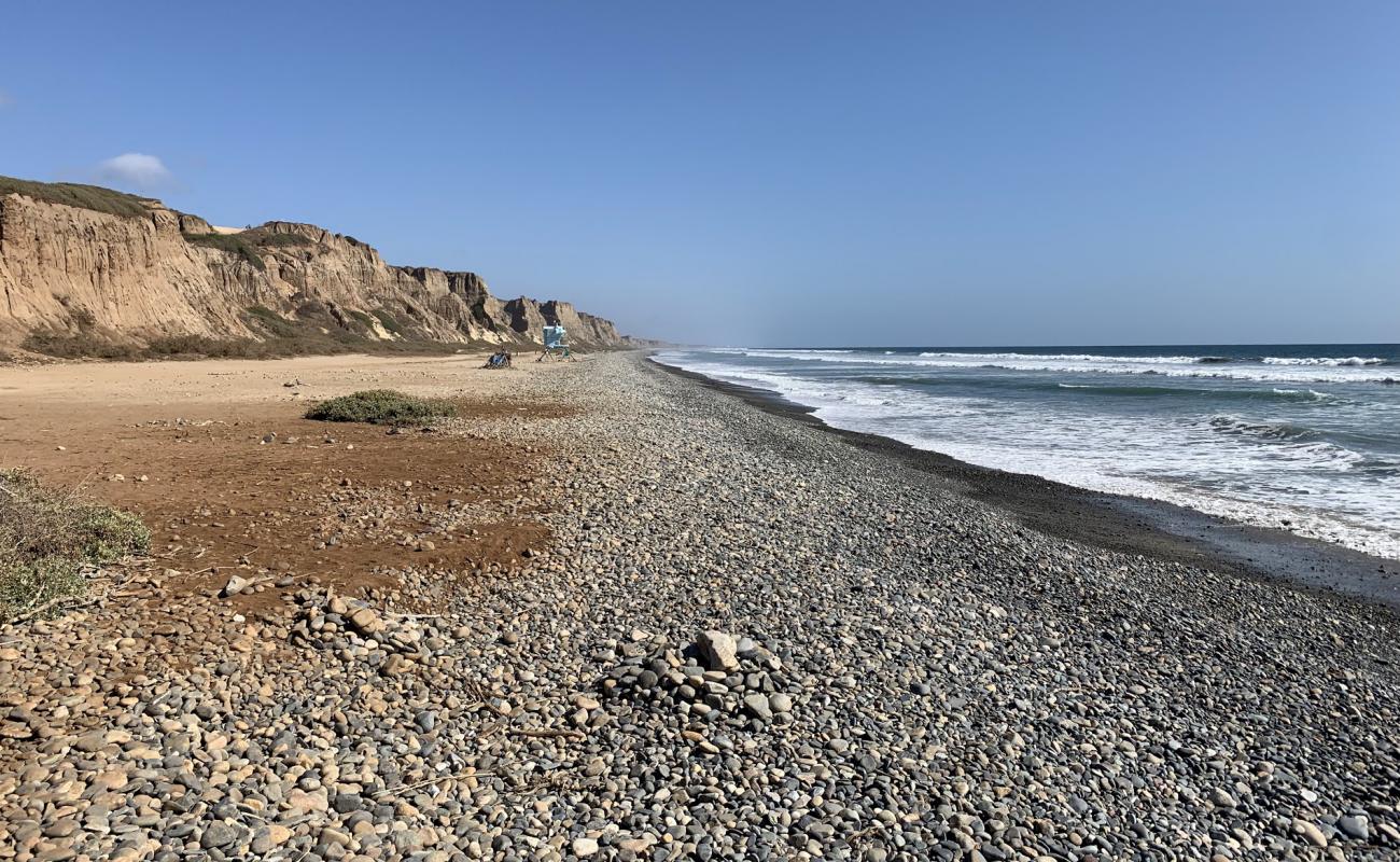 Фото Gladiator beach с песок с галькой поверхностью