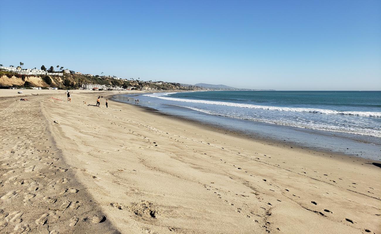 Фото Doheny beach с светлый песок поверхностью