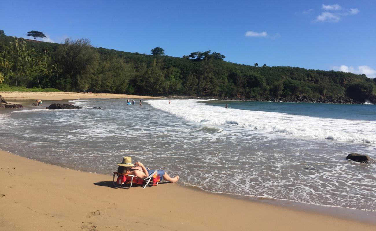 Фото Ka Lae O Kaiwa Beach с светлый песок поверхностью