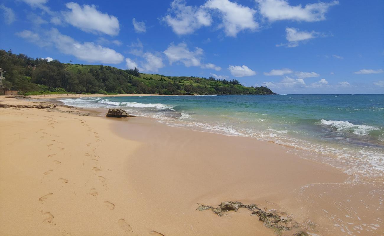 Фото Moloa'a Beach с светлый песок поверхностью