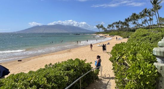 Mokapu Beach