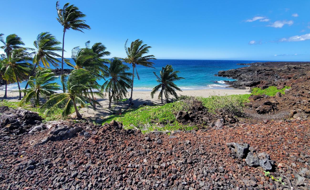 Фото Pohue Bay Beach с светлый песок поверхностью