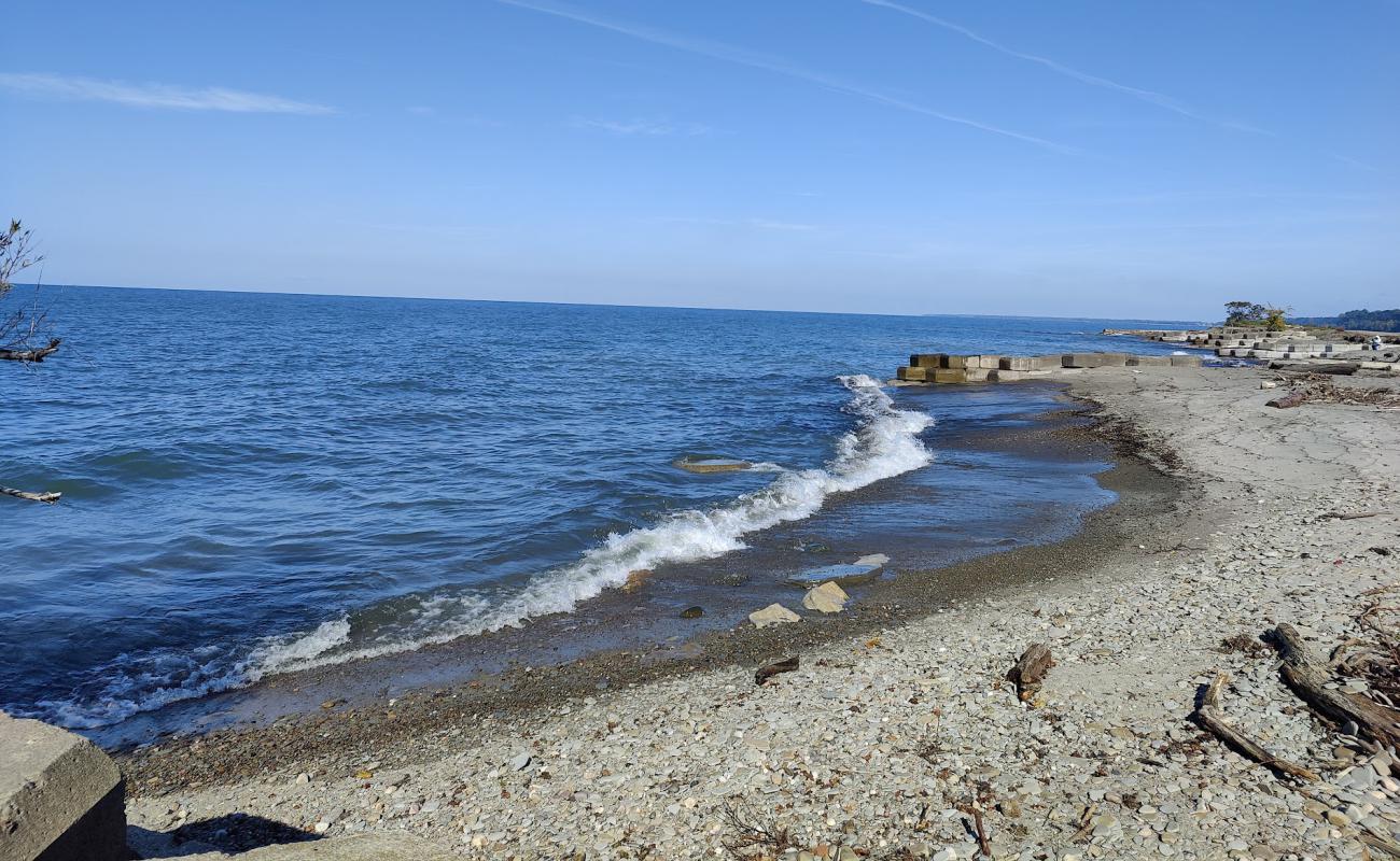 Фото Walnut Creek Beach с серая галька поверхностью