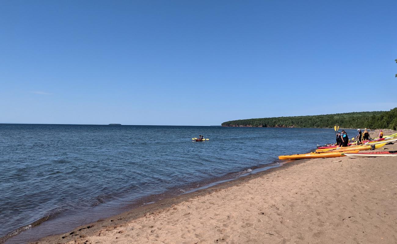 Фото Meyers Beach с светлый песок поверхностью