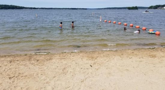 Pewaukee Beach