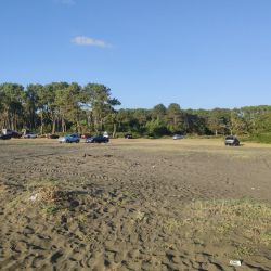 Фото Ureki Nature beach с прямой и длинный