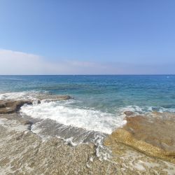 Фото Mahmutlar beach с умеренно чистый уровнем чистоты